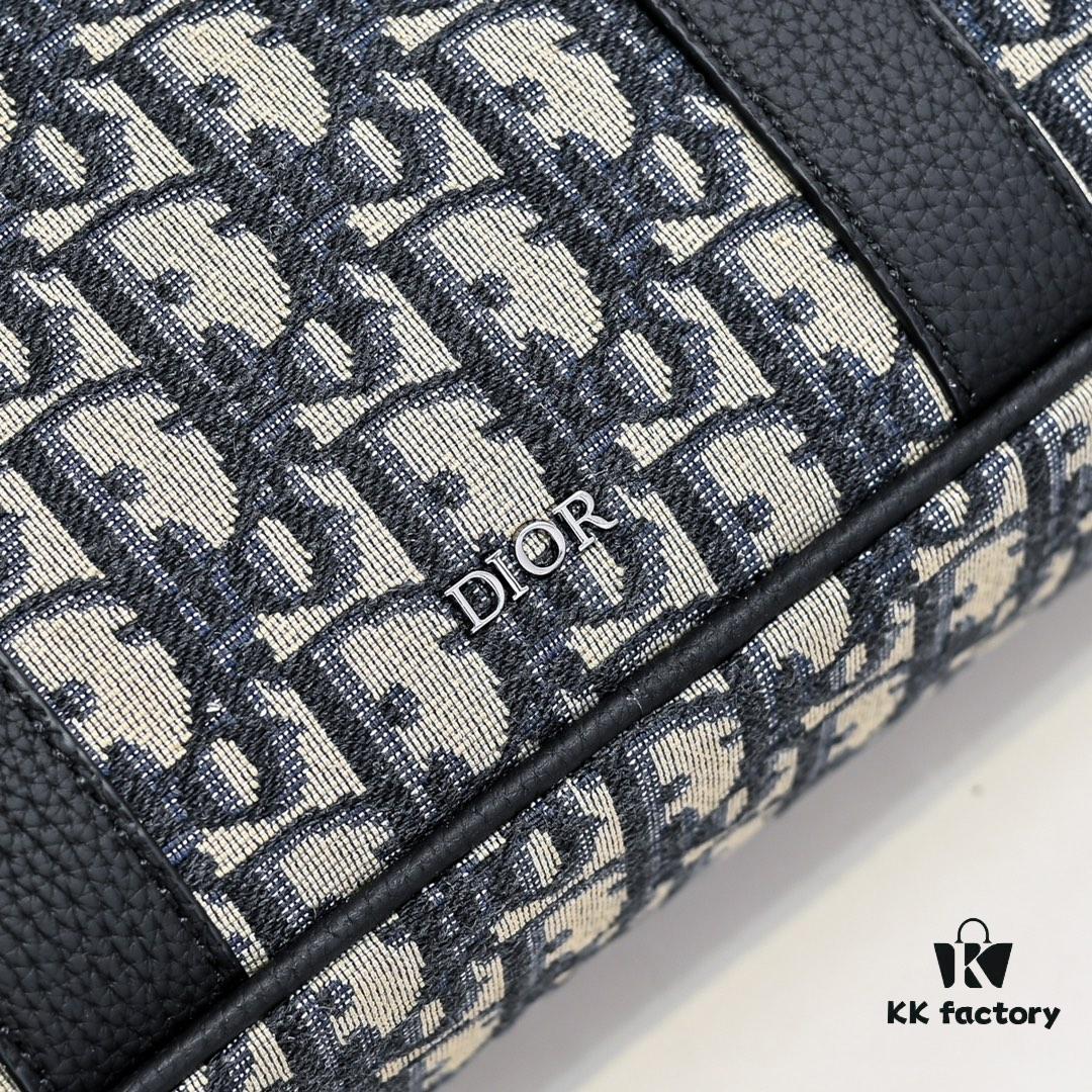 692f10c84ecd253cf1078bbe Dior Latest Men's Briefcase from Official Counter - Website Synchronized, Original Quality