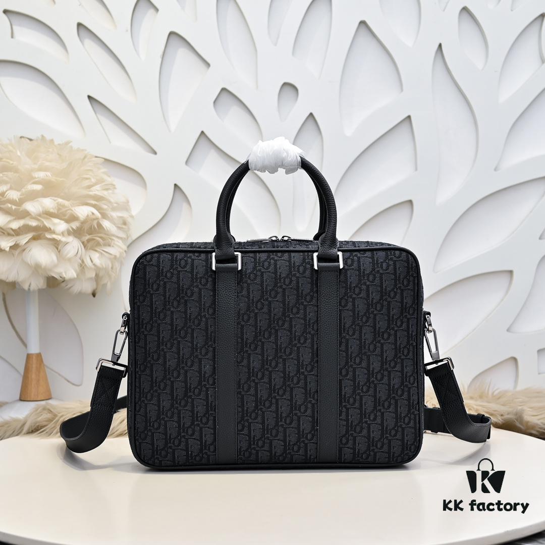 692f10c94ecd253cf1078bc1 Dior Latest Men's Briefcase from Official Counter - Website Synchronized, Original Quality