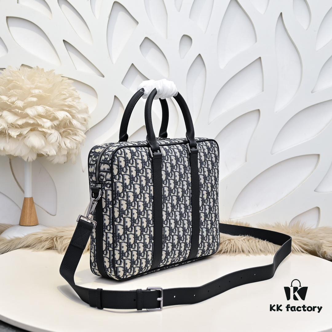 692f10d84ecd253cf1078be0 Dior Latest Men's Briefcase from Official Counter - Website Synchronized, Original Quality