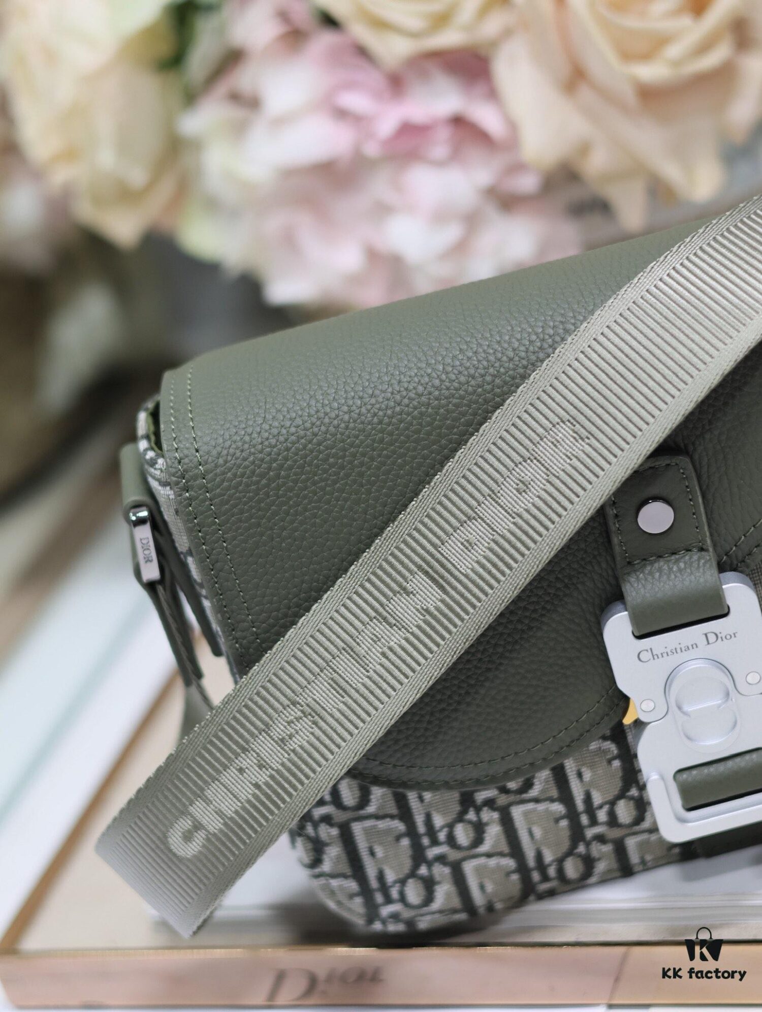 692f110e4ecd253cf1078c4d Small Men's Saddle Flap Messenger Bag in Khaki Canvas
