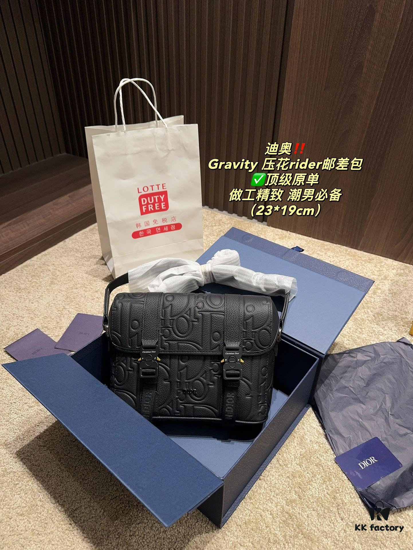692f11344ecd253cf1078c95 Dior Gravity Embossed Rider Sling Bag for Men, HitThe Road Style Camera Bag, Single Shoulder Crossbody Bag