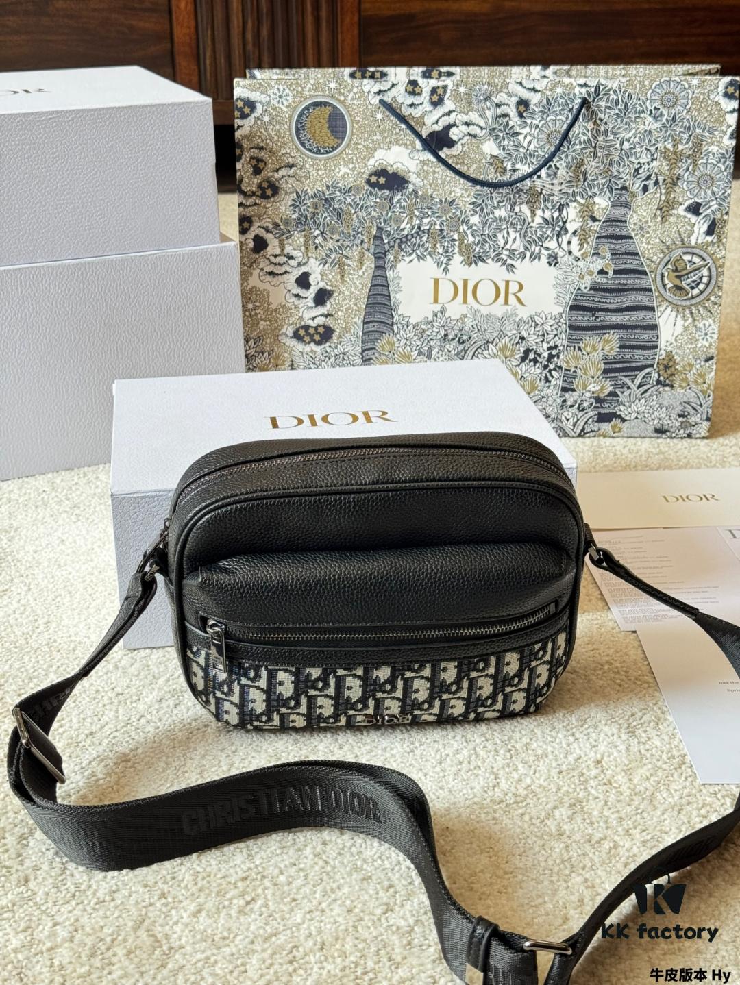 692f11454ecd253cf1078cb1 Genuine Leather Version DIOR Men's Messenger Bag