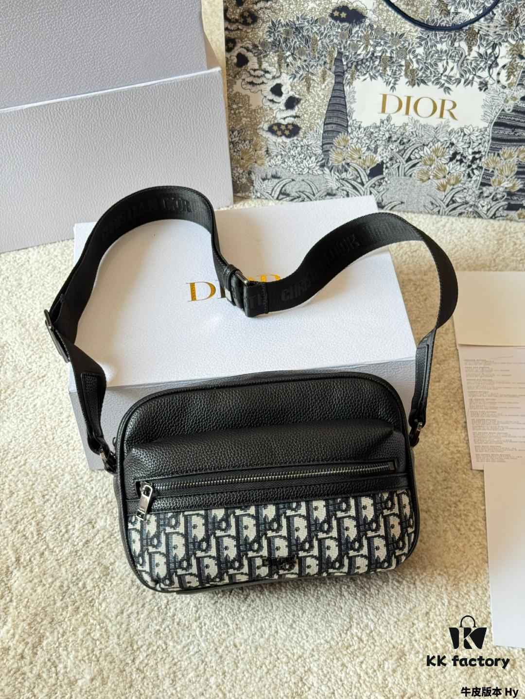 692f11464ecd253cf1078cb2 Genuine Leather Version DIOR Men's Messenger Bag