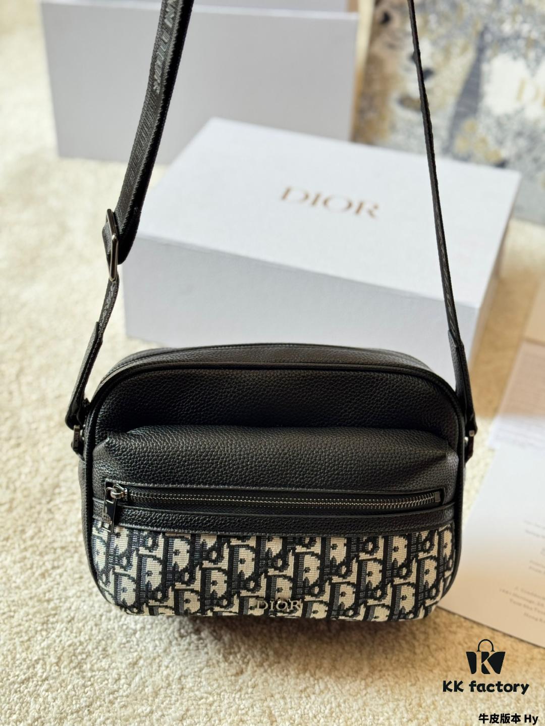 692f11464ecd253cf1078cb3 Genuine Leather Version DIOR Men's Messenger Bag