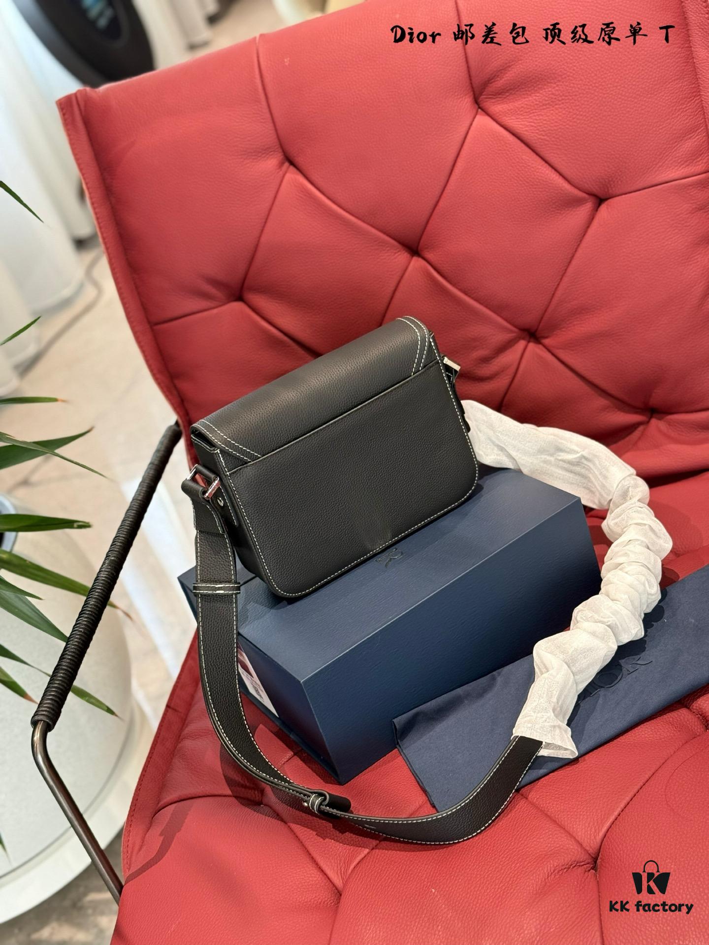 692f115e4ecd253cf1078ce6 Full Leather Dior Men's Saddle Messenger Bag
