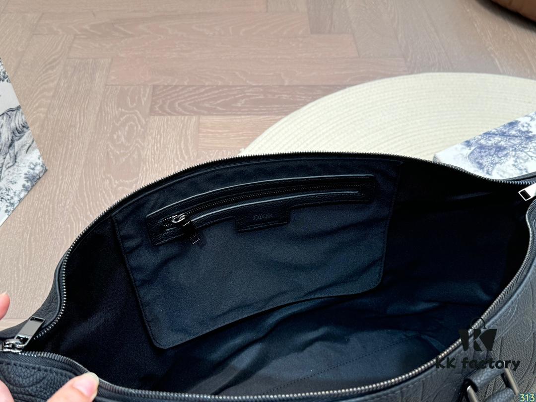 692f11754ecd253cf1078d24 Dior Men's Business Bag