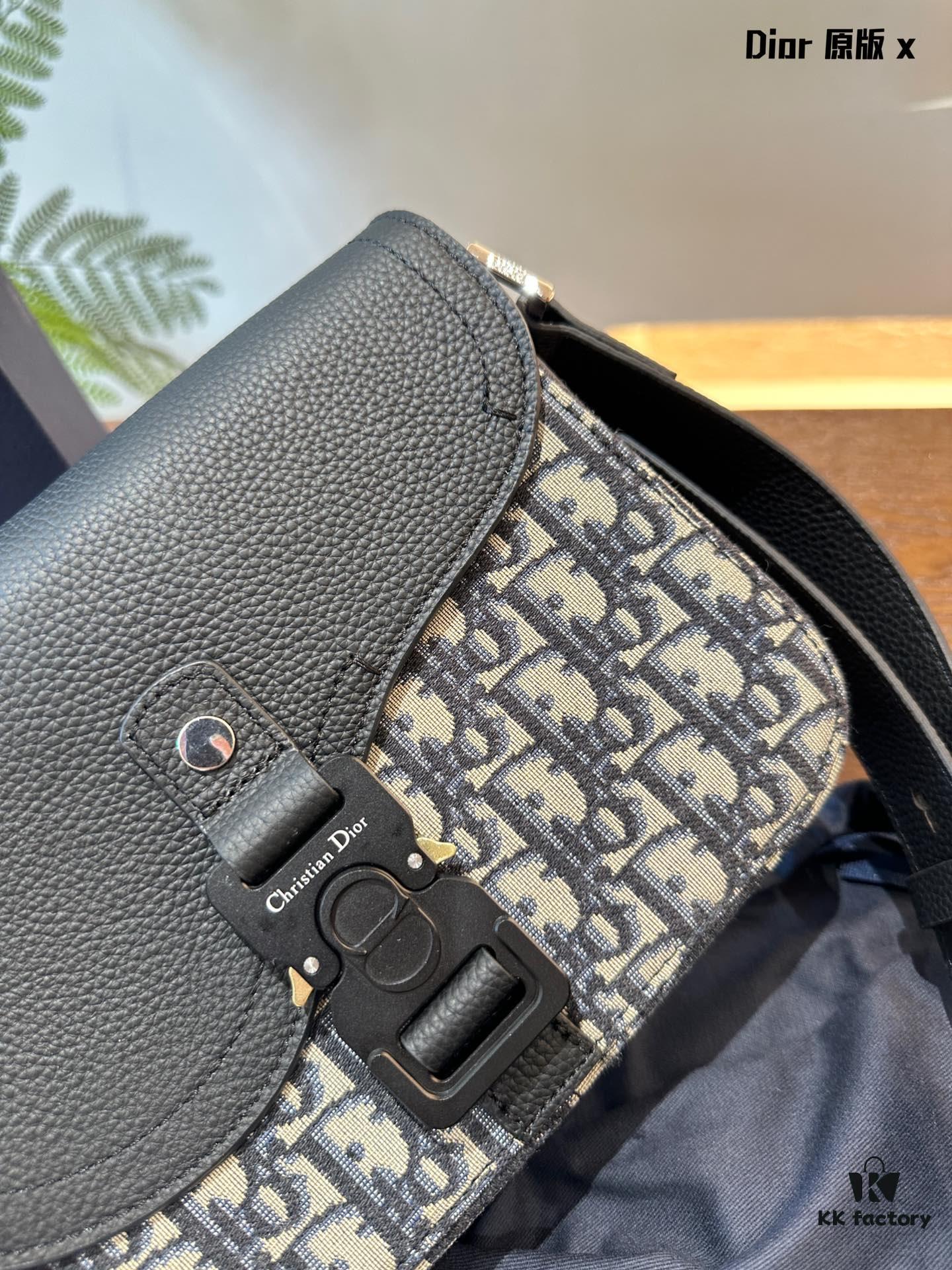 692f11804ecd253cf1078d3b Full Leather with Vintage Pattern - Dior New Men's Saddle Messenger Bag