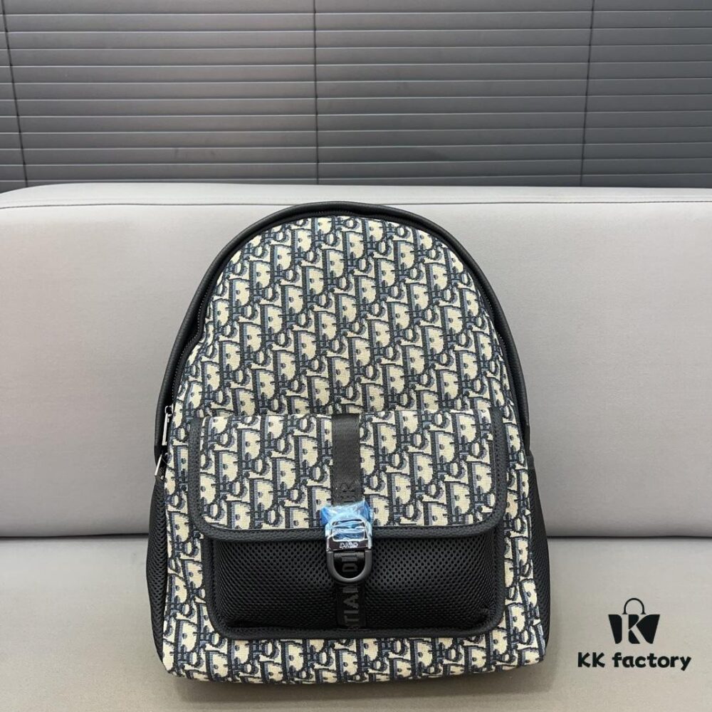692f11924ecd253cf1078d60 DIOR Men's Sac à dos 8 Denim Saddle Backpack, Unisex Large-Capacity Bag, Book Bag with Expert Inlay Workmanship, Classic and Versatile