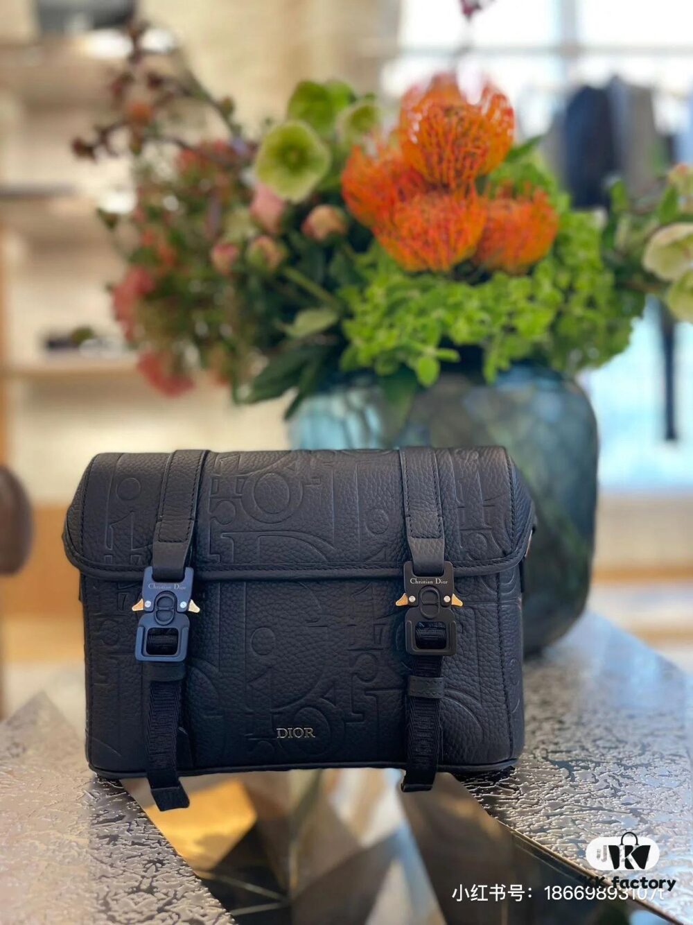692f11984ecd253cf1078d6e Dior Men's Messenger Bag