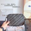 692f11a34ecd253cf1078d88 Dior Saddle Bag Homme - A Bold Fusion of Streetwear and Luxury