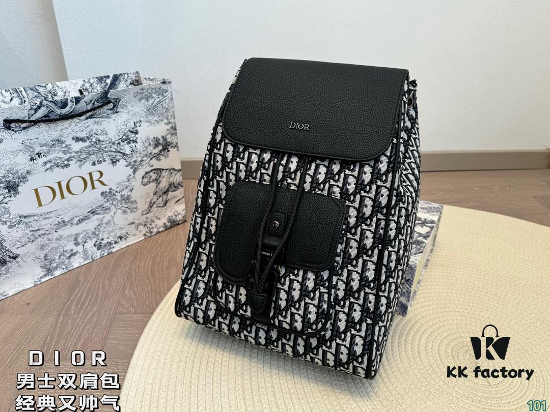692f11eb4ecd253cf1078e11 Dior DIOR Men's Backpack in 3 Colors