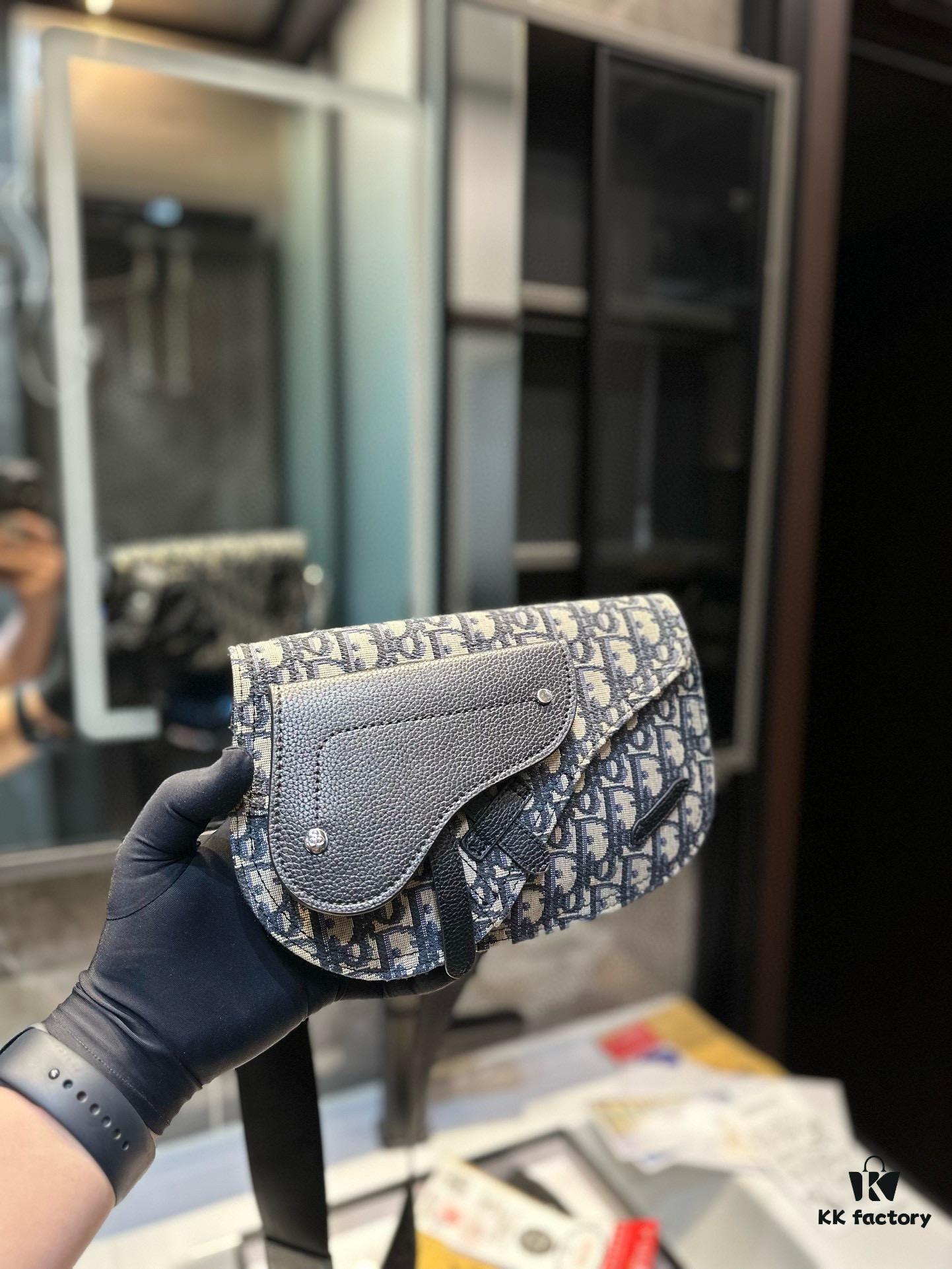 692f120a4ecd253cf1078e50 ❤️ (Gift Box Packaging) ❤️ Dior DIOR Saddle Men's Saddle Bag