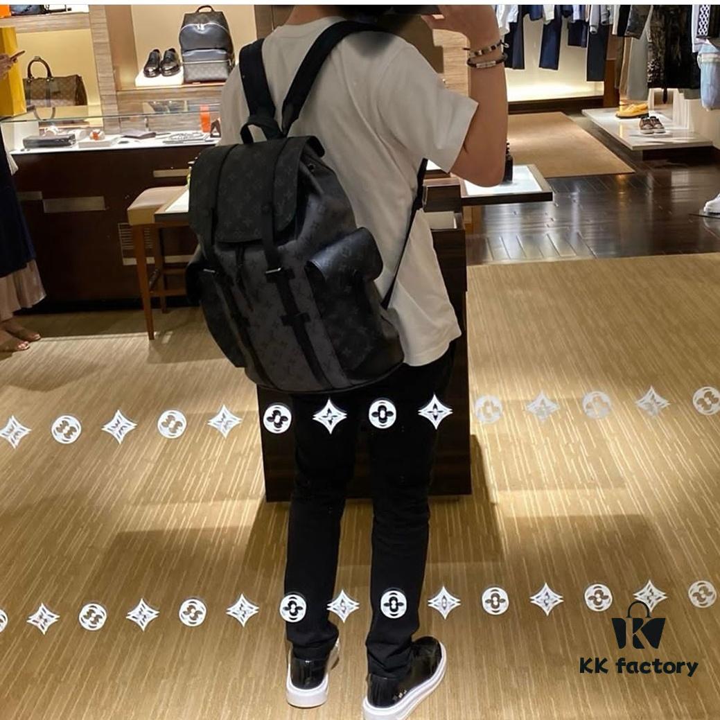 692f12394ecd253cf1078e95 ⭐️Original Order⭐️ Faithful Reproduction⭐️ Authentic Hardware👍 Model: M45419 Silver Flower Backpack✈️ Christopher Small Backpack