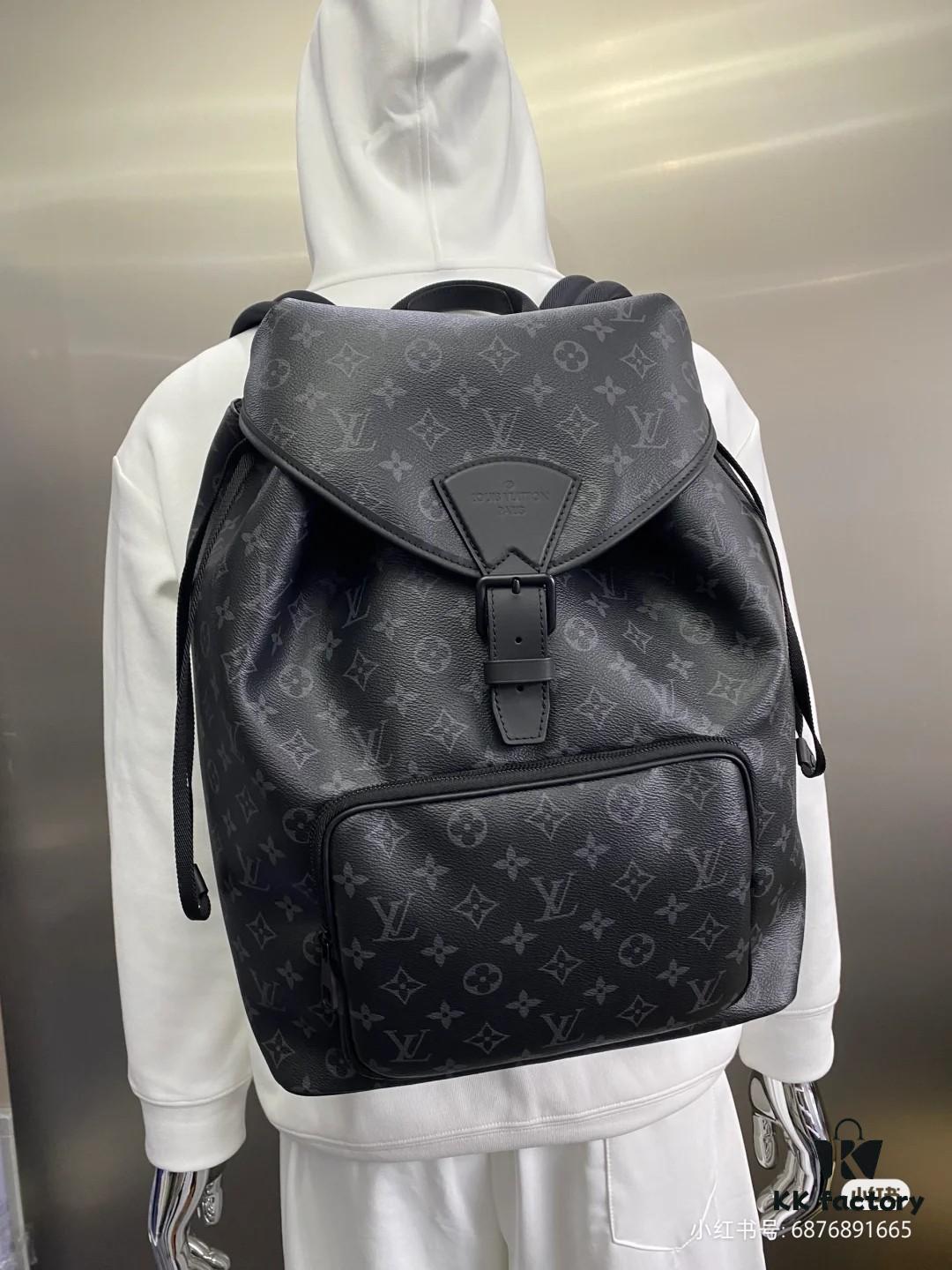 692f125c4ecd253cf1078ed3 Full Steel Hardware Handshake Variable Code Chip Model M46683 Black Floral Backpack Top Quality Original Order This Montsouris Backpack Features a Monogram Eclipse Canvas with Cowhide Leather Trims Secured by Drawstring and Magnetic Closure A Large Zippered Front Compartment Allows Easy Access to Essentials While Adjustable Shoulder Straps Ensure Comfortable Carrying Experience 32.0 x 40.0 x 19.0 cm (Length x Height x Width)
