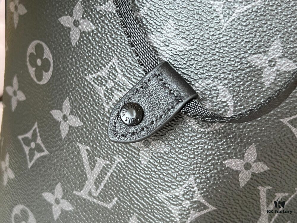 692f12604ecd253cf1078edb Full Steel Hardware Hand Change Chip Model M46683 Black Flower Backpack, Top Quality Original Single Montsouris Backpack