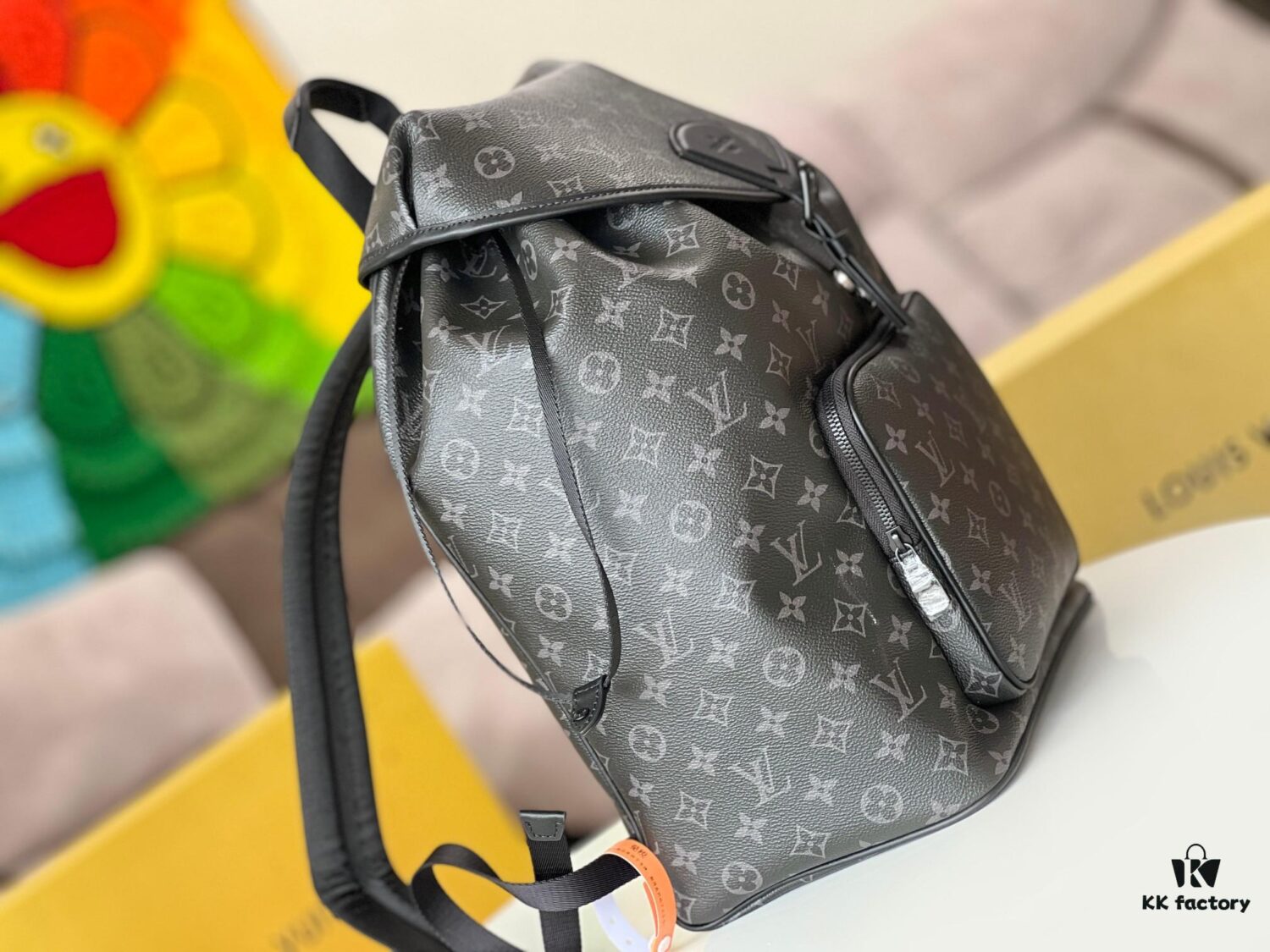 692f12624ecd253cf1078ee1 Full Steel Hardware Hand Feeling Chip Model M46683 Black Flower Backpack Top Original Single This Montsouris Backpack Features Monogram Eclipse Canvas with Cowhide Leather Trims Secured by Drawstring and Magnetic Closure A Large Front Zippered Compartment Ensures Convenient Access to Essentials While Adjustable Shoulder Straps Offer Comfortable Carrying Experience 32.0 x 40.0 x 19.0 cm (L x H x W)