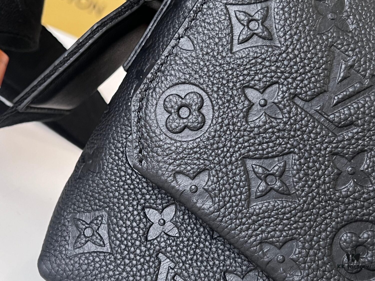 692f12944ecd253cf1078f2c Model: M23741 Original Factory Embossed Cowhide (M46794 Black Pattern) S-Cape Messenger Bag