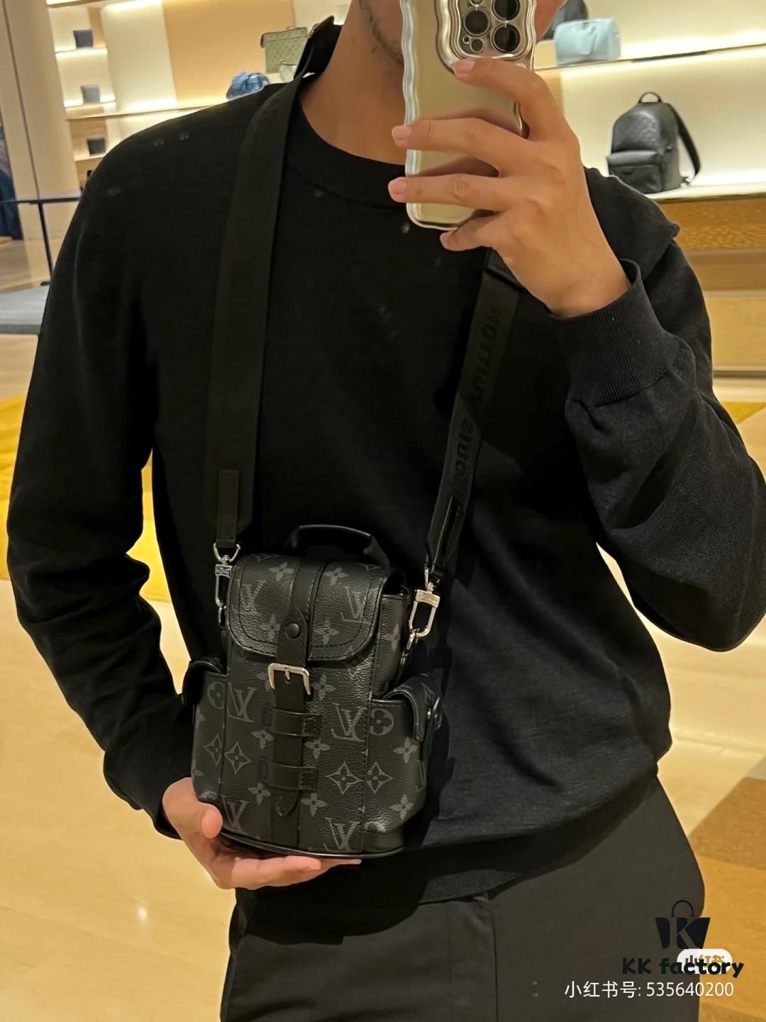 692f12b24ecd253cf1078f60 Original Chip Version 💥 Model: M82769 Black Flower Nano Christopher Bag