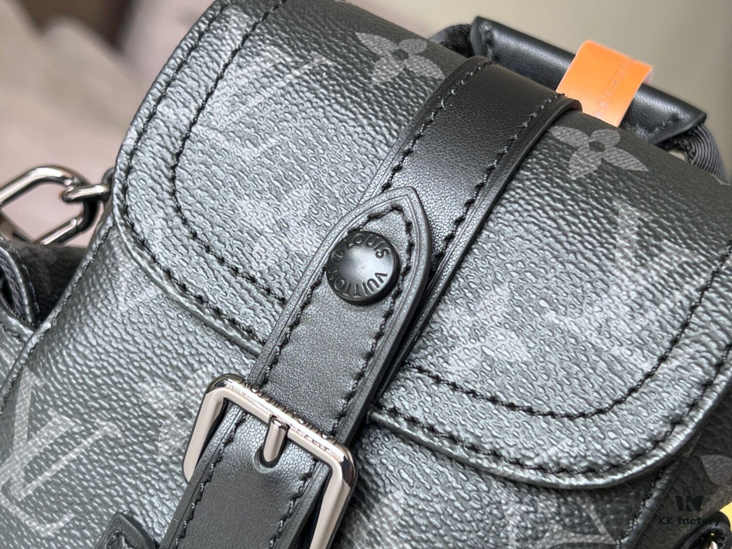692f12b84ecd253cf1078f6a Top-Quality Original Stock M82769 Black Monogram Nano Christopher Mini Backpack for Men, 2024 New Arrival
