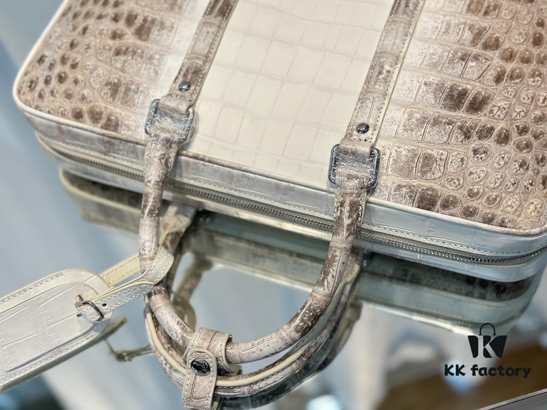 692f12c74ecd253cf1078f8c LV Same-Style Men's Briefcase Made from Himalayan Crocodile Belly with Lambskin Lining, Himalayan Collection