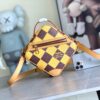 692f12cb4ecd253cf1078f96 N40548 Orange N40561 Red N40547 Blue N40563 Green N40562 Yellow LV Square Bag Louis Vuitton 2024 Spring-Summer Men's Collection Advertising Special