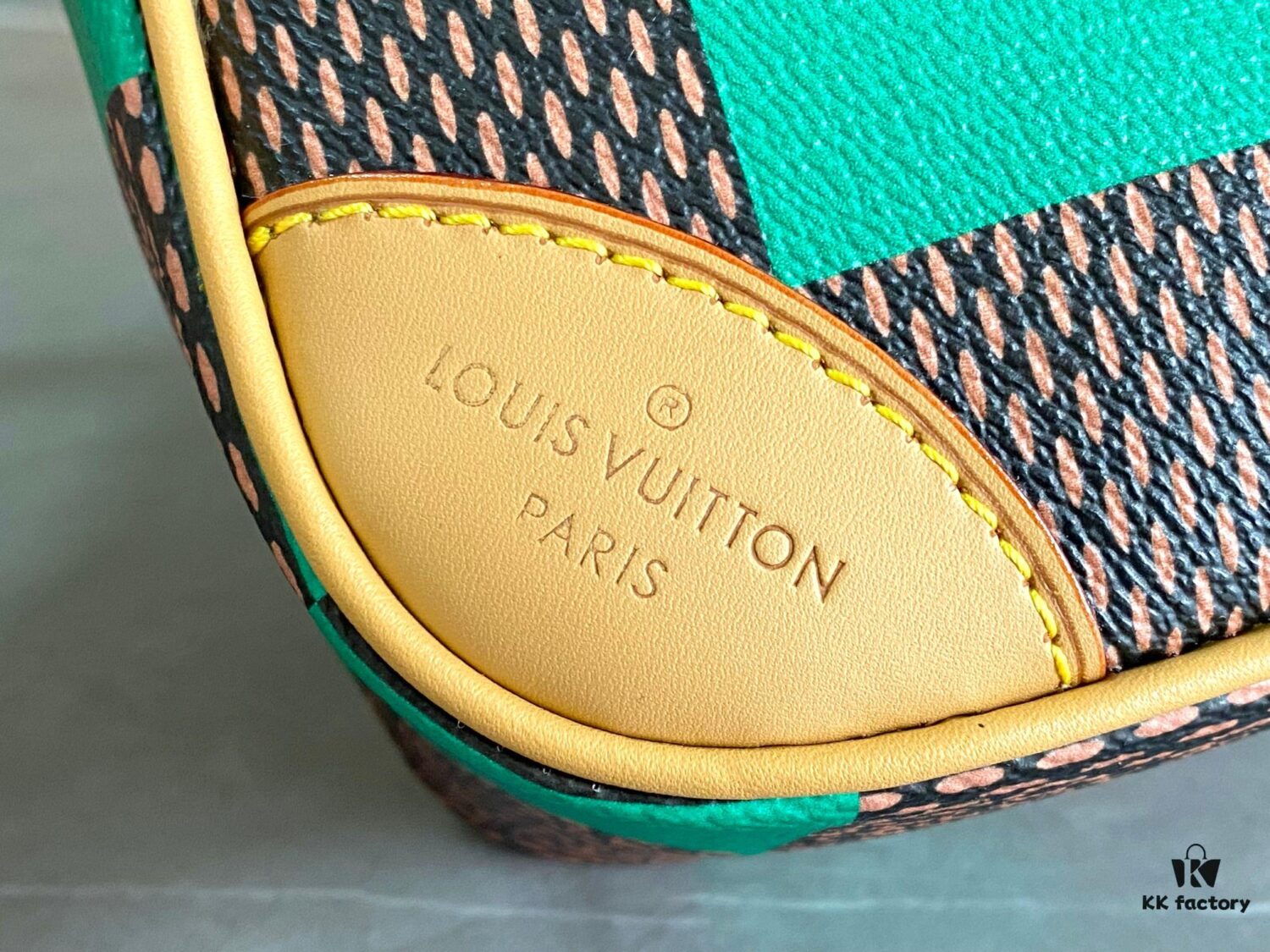 692f12d74ecd253cf1078faa LV Square Bag Louis Vuitton 2024 Men's Spring-Summer Collection Orange N40548 Red N40561 Blue N40547 Green N40563 Yellow N40562