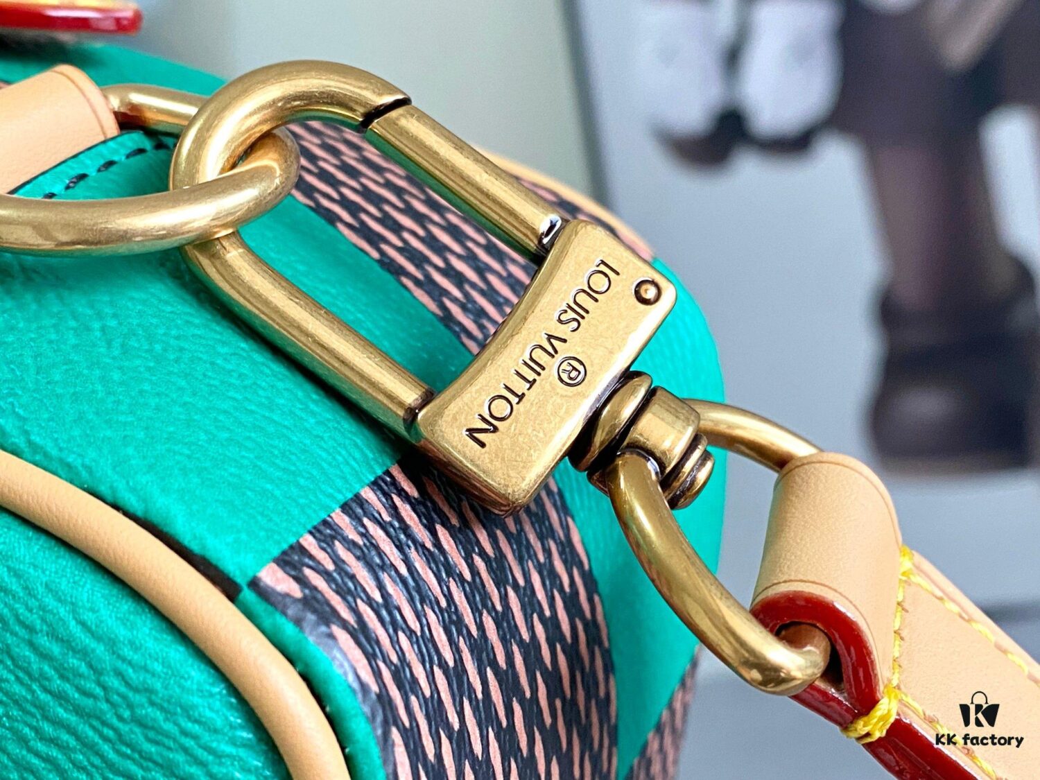 692f12d94ecd253cf1078fac LV Square Bag Louis Vuitton 2024 Men's Spring-Summer Collection Orange N40548 Red N40561 Blue N40547 Green N40563 Yellow N40562