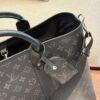 692f12f04ecd253cf1078fd7 LV Men's Business Bag Casual Briefcase