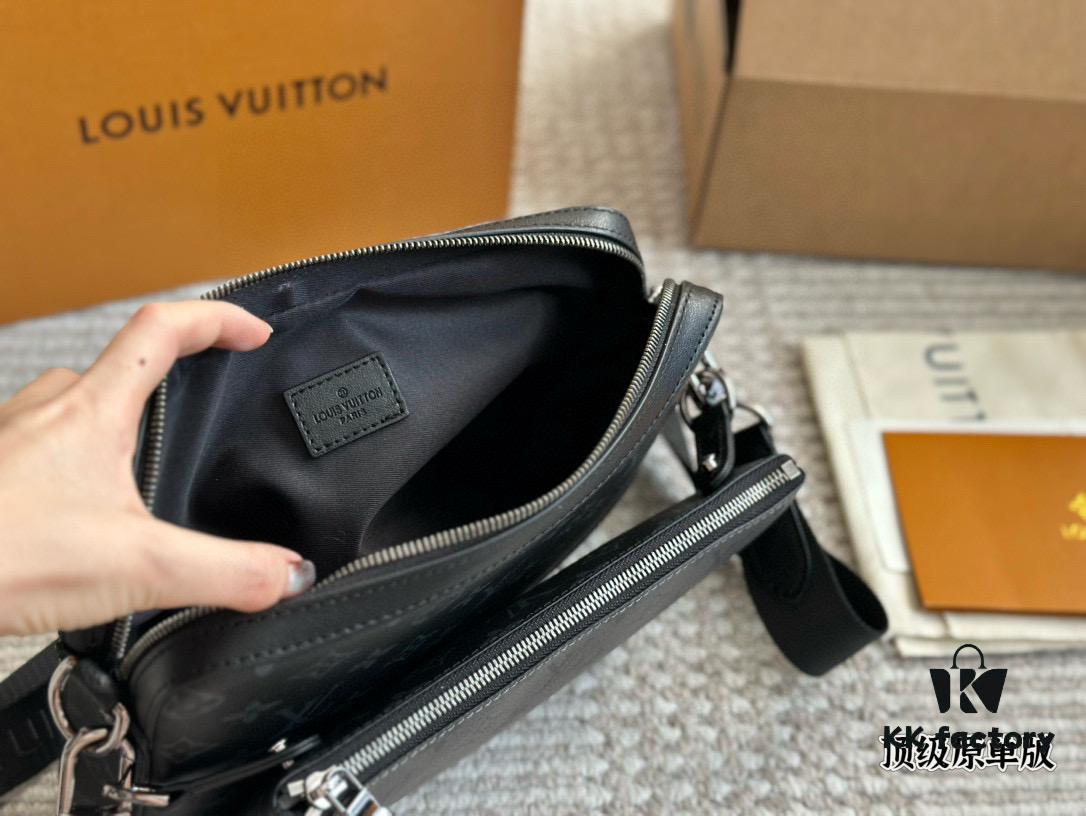692f134d4ecd253cf1079083 Top Quality Original LV Men's Triple Combo 'Black Samurai' Three-Piece Set Trio Messenger Bag