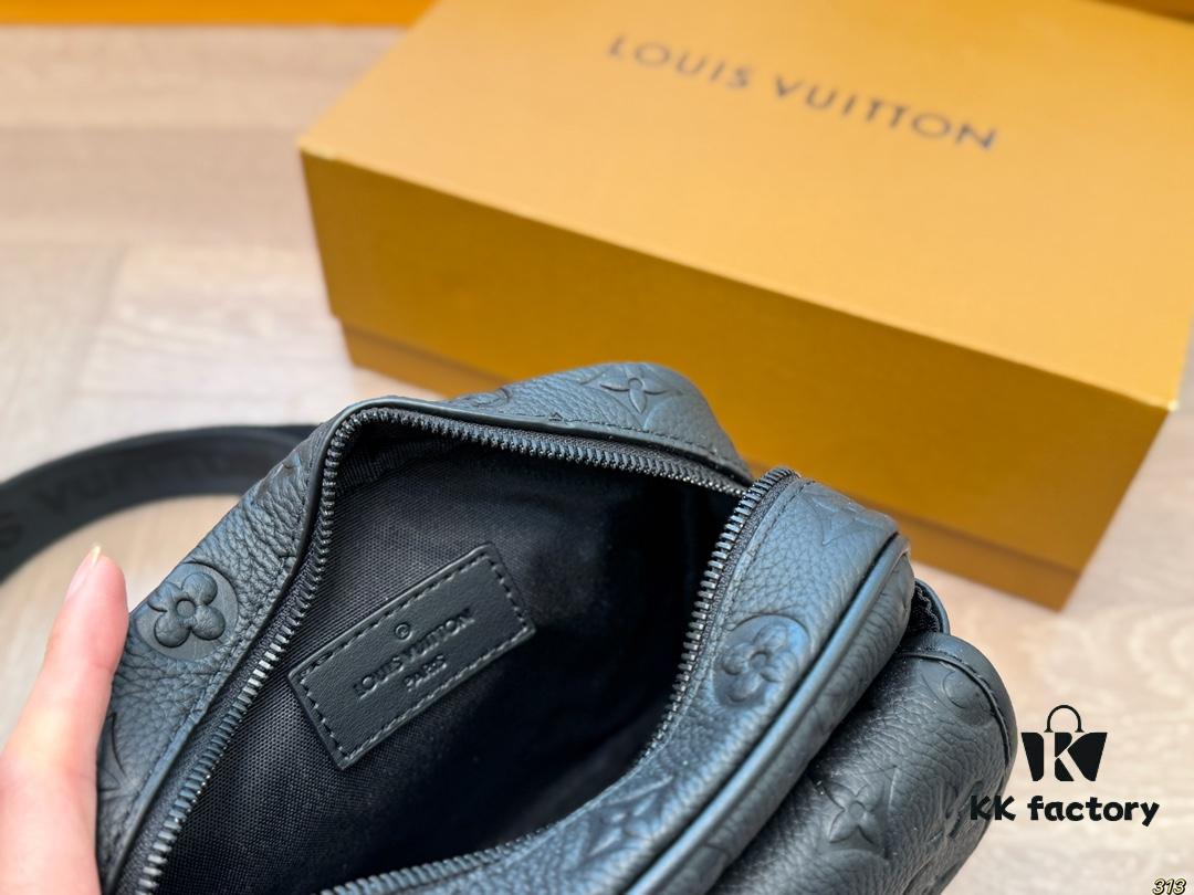 692f136e4ecd253cf10790c5 Foldable Box Lv Men's Camera Bag, Fashionable and Elegant Design, Perfect Size 18x17