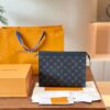 692f13724ecd253cf10790cd LV Men's Clutch Bag