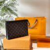 692f13754ecd253cf10790d3 LV Men's Clutch Bag