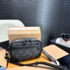 692f13ae4ecd253cf1079153 LV New Men's Camera Bag with Airplane Box Foldable Packaging