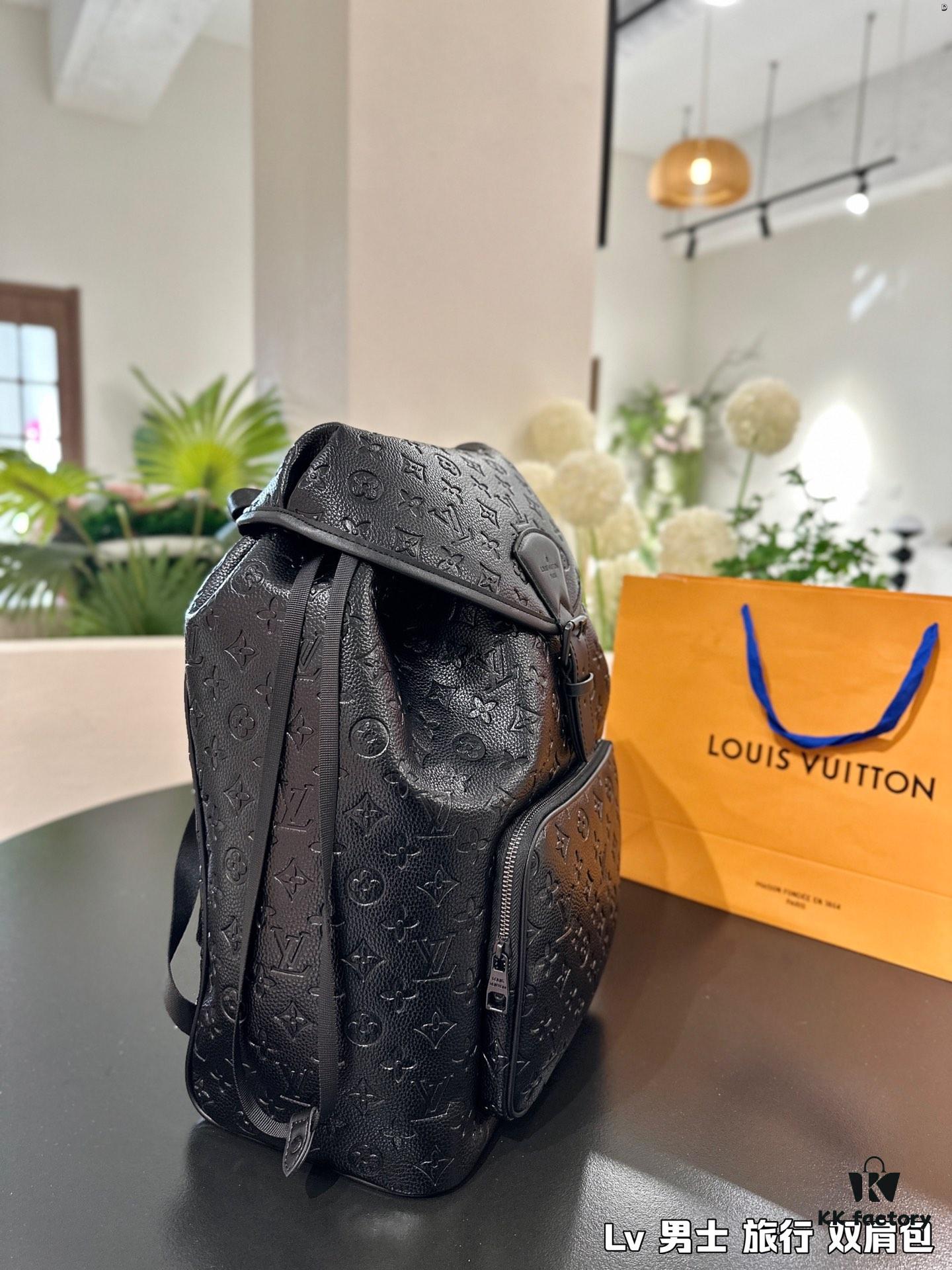 High-Value Backpack: Stylish and Versatile Canvas and Cowhide Hybrid Backpack with Classic LV Print, Perfect for Men