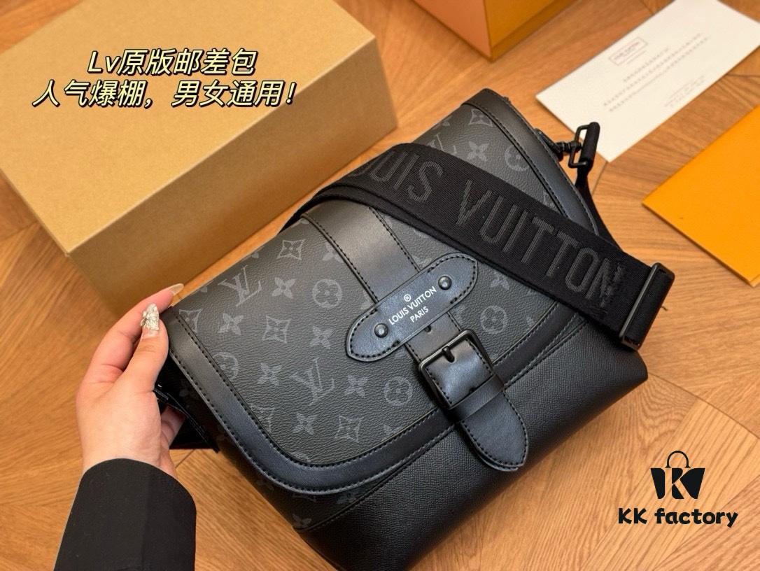 692f13c04ecd253cf107917f LV Men's Messenger Bag VOYAGER Foldable Box Plane Box Size: 25*22cm