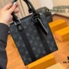 692f13c64ecd253cf1079190 LV Men's Sac Plat VOYAGER Tote Bag with Foldable Aircraft Box, Size: 22.19cm