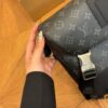 692f13c74ecd253cf1079195 LV Men's Messenger Bag VOYAGER Foldable Box Style Size 28*25cm