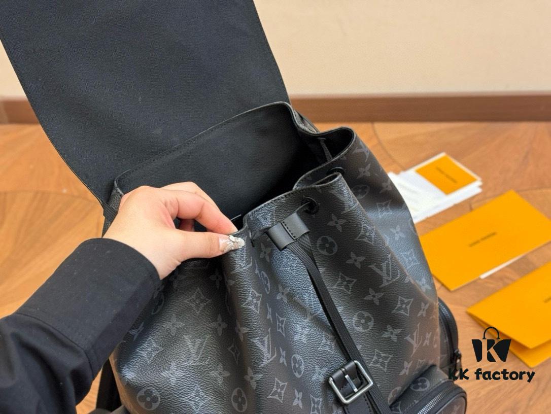 692f13cd4ecd253cf10791a4 High-Value Fashion Pick: Stylish LV Discovery Backpack