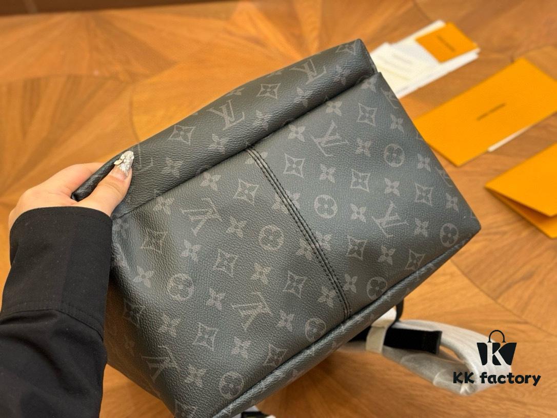 692f13d34ecd253cf10791ae High-End Aesthetic Backpack LV Discovery – Must-Have for Travel and Business