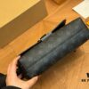 LV Men's Messenger Bag VOYAGER Foldable Box Airplane Box Size: 28*18cm