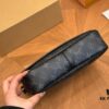 692f13d94ecd253cf10791b7 Foldable Plane Box for LV Men's High-Quality and Practical Multi-Wear Bag with Subtle Color Matching