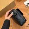 692f13e14ecd253cf10791cb LV Men's Messenger Bag VOYAGER with Foldable Box