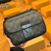 New Men's Messenger Bag with Foldable Aircraft Box Packaging