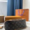 692f14074ecd253cf107921a LV Boulogne Messenger Bag Horn Bag