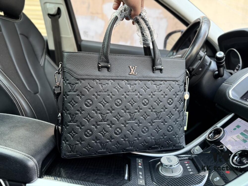 692f14184ecd253cf107923b High-End New Arrival 'Louis Vuitton' LV Briefcase, Men's Leather Trim Briefcase, Premium Imported Original Fabric, High-Definition Metal Logo, Smooth Zippers, Fine Edging, Exquisite Craftsmanship