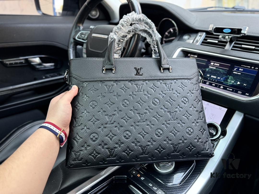 692f141a4ecd253cf1079241 High-End New Arrival 'Louis Vuitton' LV Briefcase, Men's Leather Trim Briefcase, Premium Imported Original Fabric, High-Definition Metal Logo, Smooth Zippers, Fine Edging, Exquisite Craftsmanship