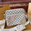 692f14254ecd253cf1079252 LV Louis Vuitton Men's Crossbody Bag, Three-in-One Foldable Gift Box Packaging