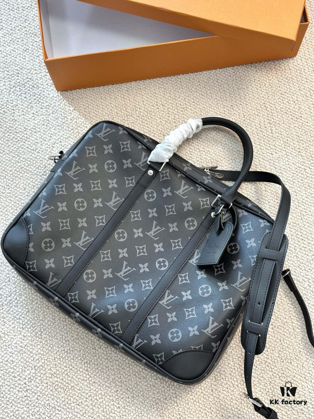 692f14294ecd253cf1079256 LV 2024 New Arrival Early Summer Men's Briefcase Handheld Crossbody Large-Capacity Travel Bag