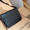 Louis Vuitton District Men's Briefcase Messenger Bag