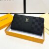 LV New Men's Hand Bag, Black, Size 20x10